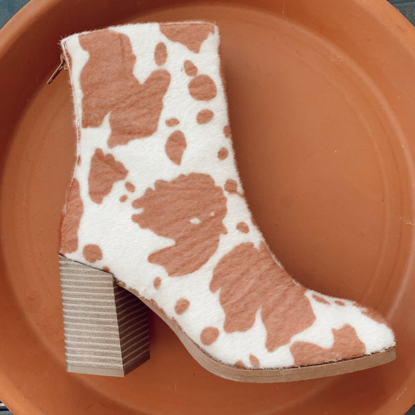 The Huntsville Cow Booties