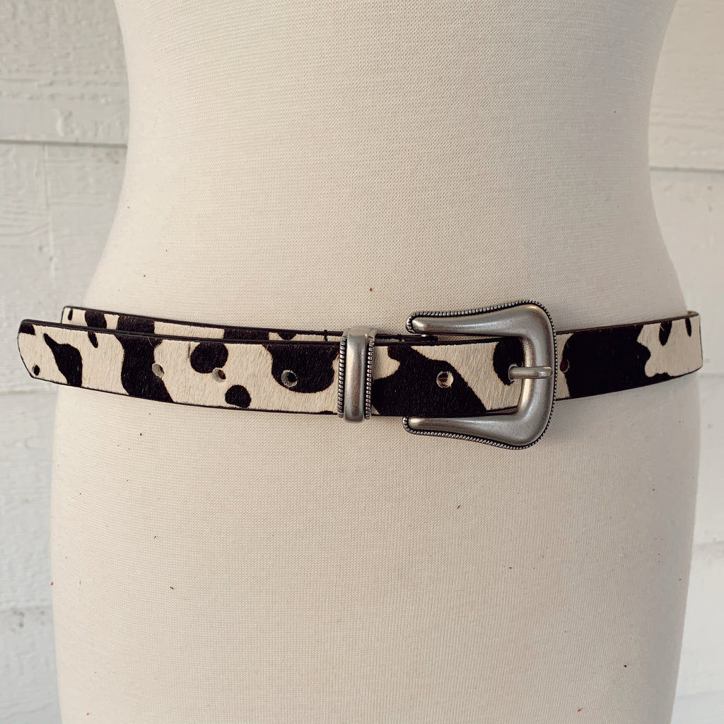 The Fort Worth Cow Print Belt In Black