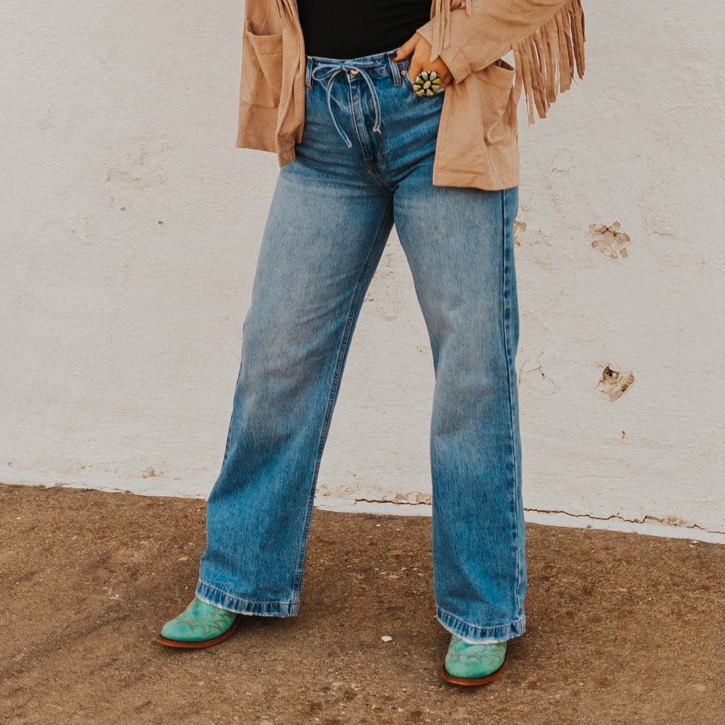 The Waco Wide Leg Jeans by Kancan